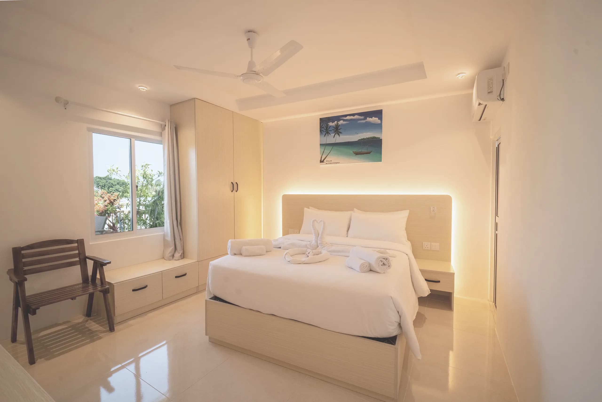 Vilu Himmafushi — Superior Double Room