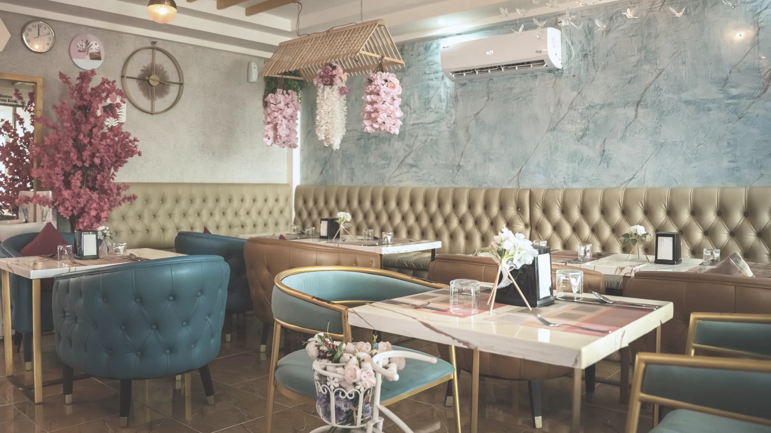Vilu Rest — lobby and common areas